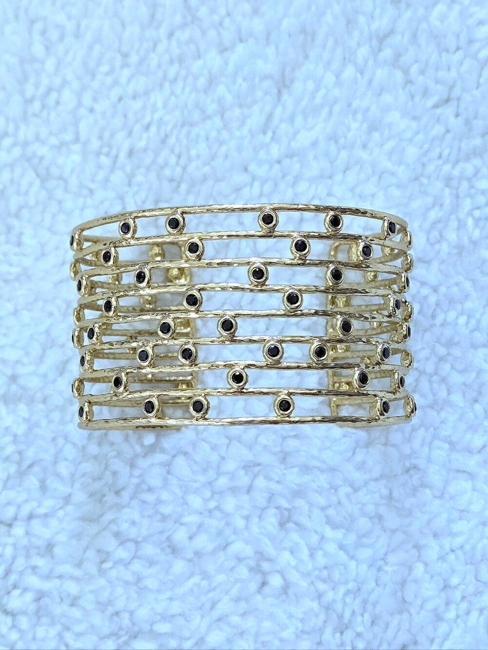 Melinda Maria Gold💛 Nine9️⃣ Band Pod Cuff -‼️Note: One Callout‼️
